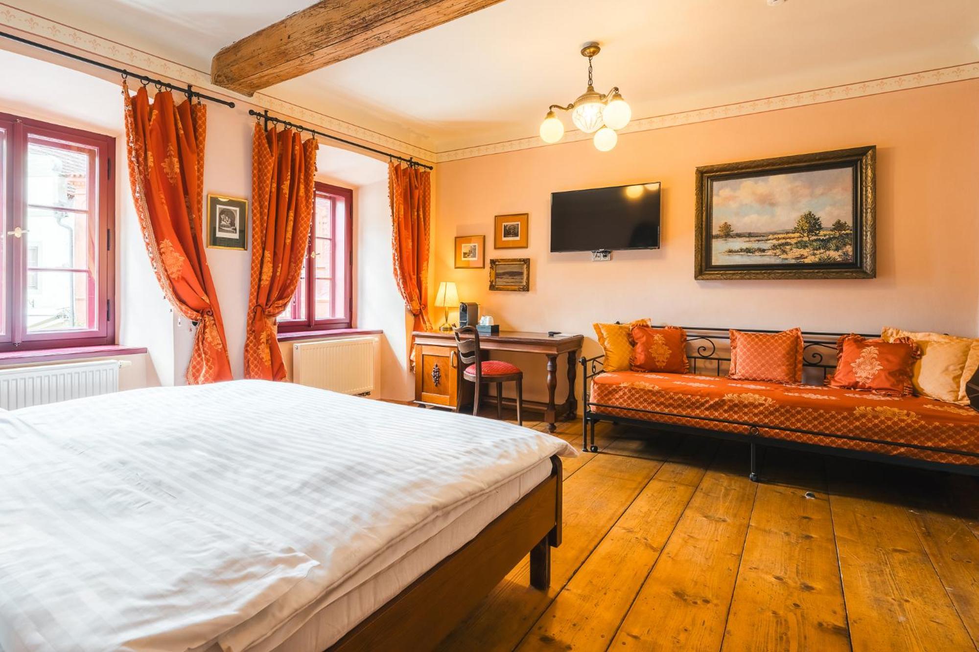 Hotel Krcinuv Dum Чеський Крумлов Екстер'єр фото