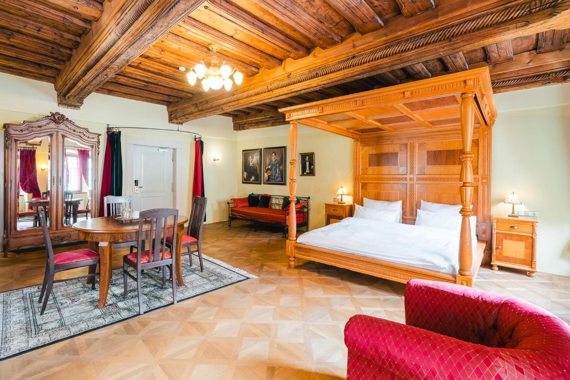 Hotel Krcinuv Dum Чеський Крумлов Екстер'єр фото