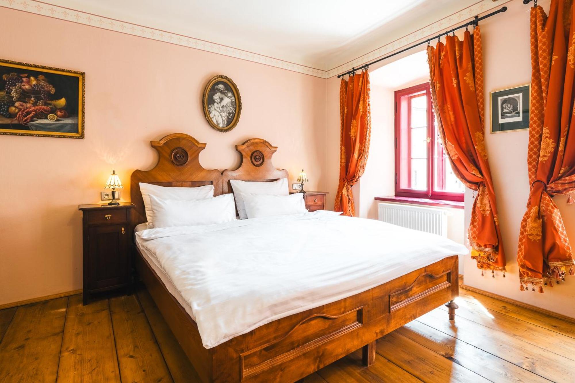 Hotel Krcinuv Dum Чеський Крумлов Екстер'єр фото