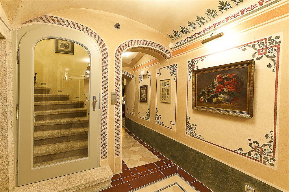 Hotel Krcinuv Dum Чеський Крумлов Екстер'єр фото